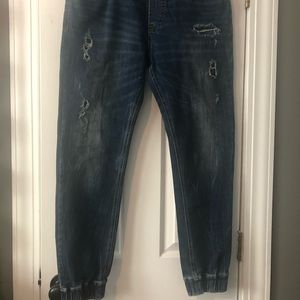 American Eagle Outfitters jogger jeans Medium